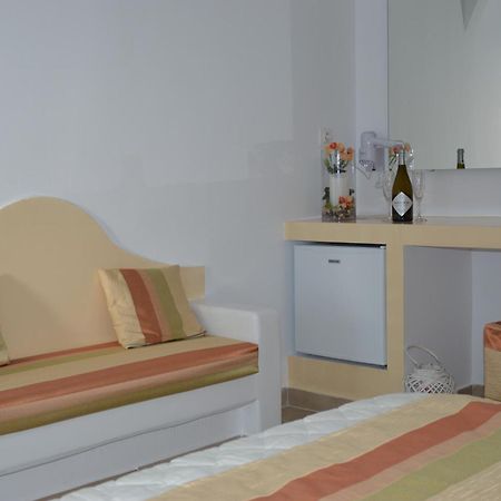 Pantheon Hotel Agios Georgios  Eksteriør billede
