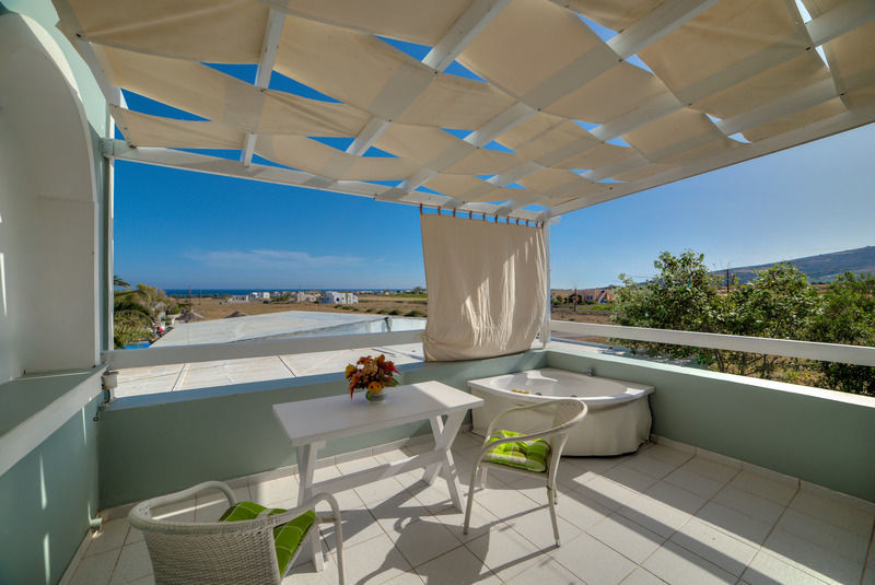 Pantheon Hotel Agios Georgios  Eksteriør billede